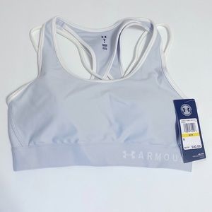 NWT Under Armour light gray/white padded strappy sport bra
